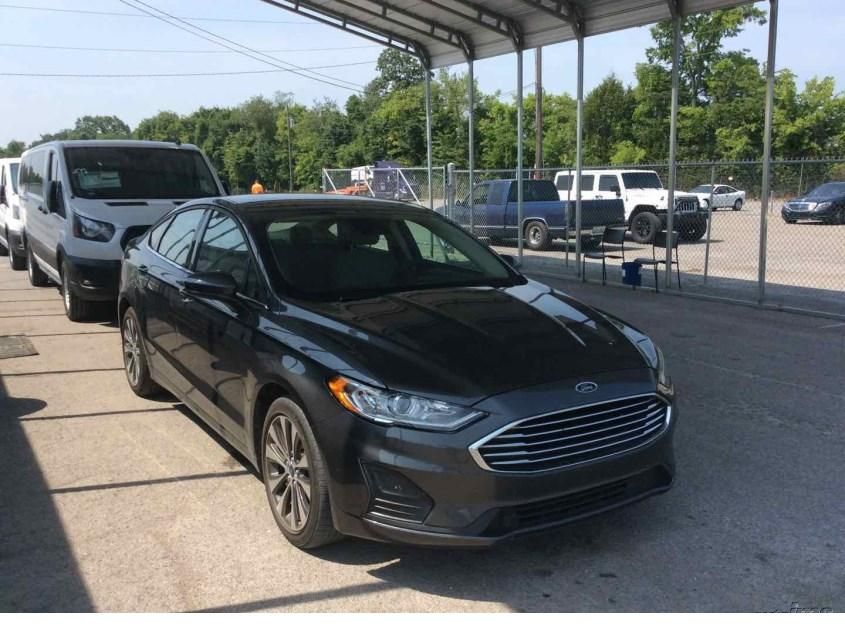 2 of 3FA6P0T99KR219368 Ford Fusion 2019