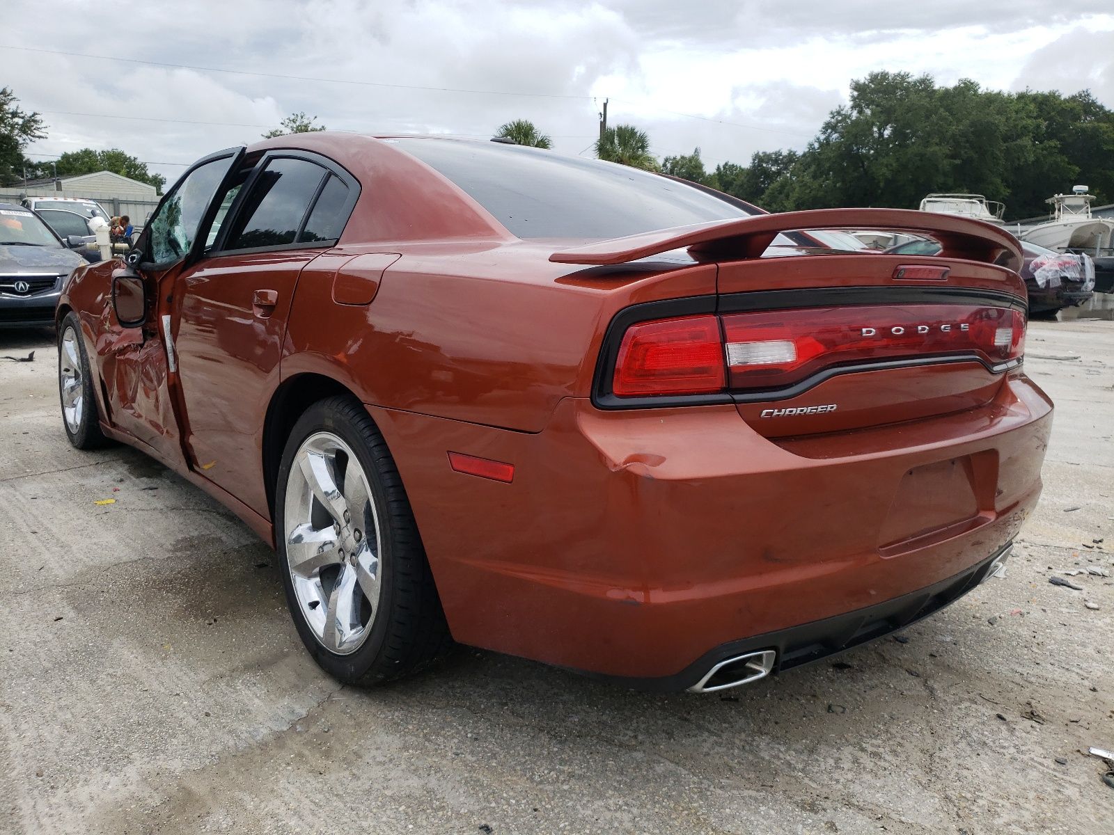 2C3CDXHG0DH571196 Dodge Charger 2013
