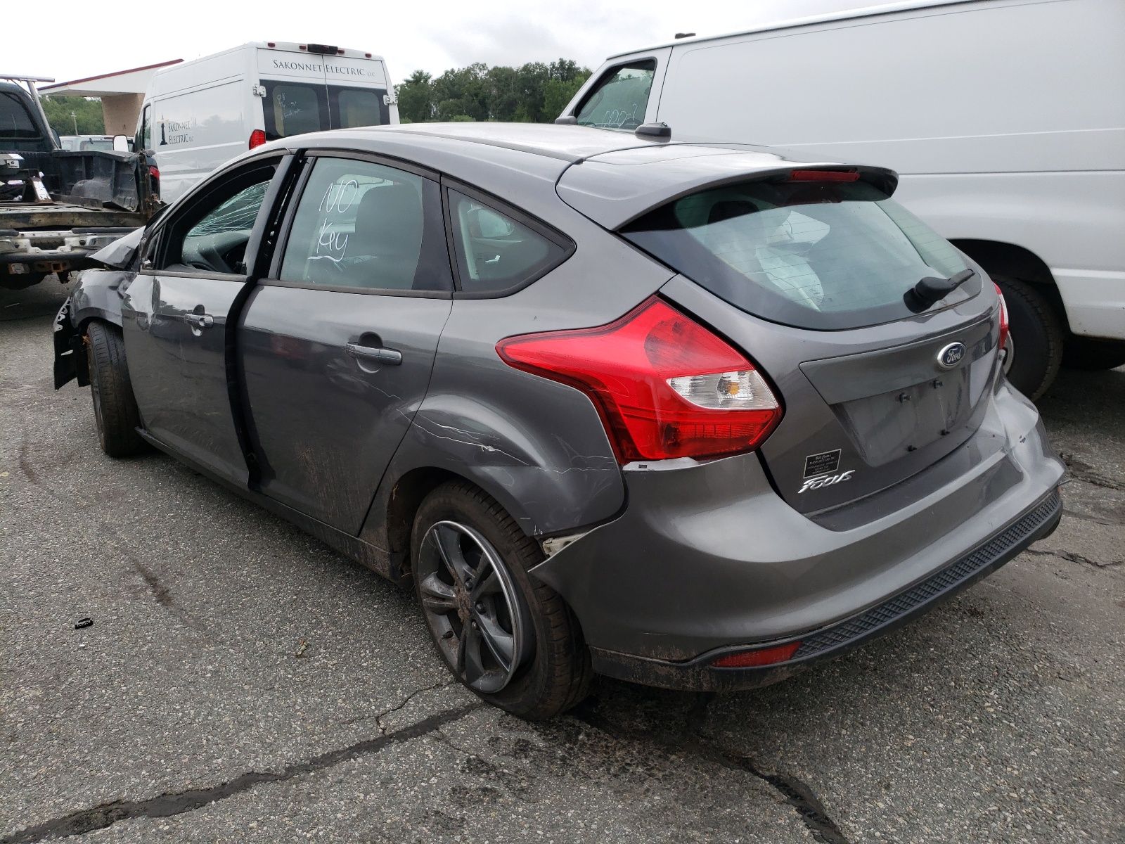 3 of 1FADP3K23DL160509 Ford Focus 2013
