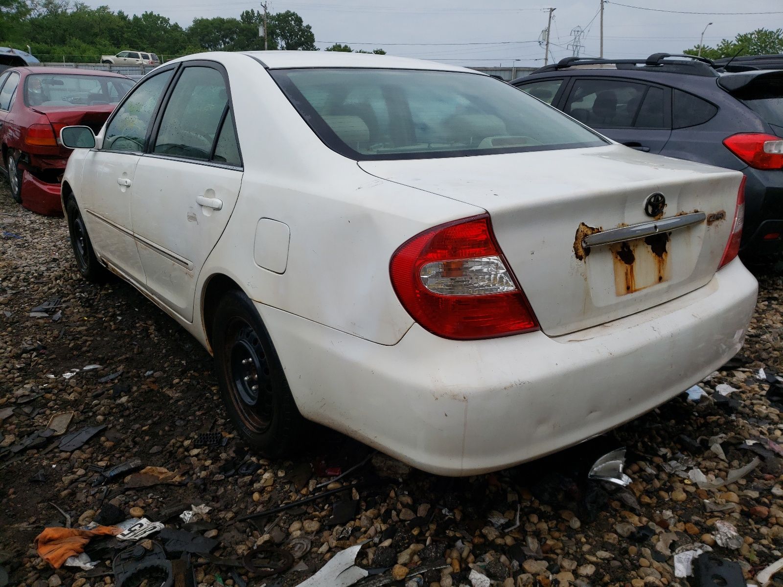 3 of 4T1BE32K44U337999 Toyota Camry 2004