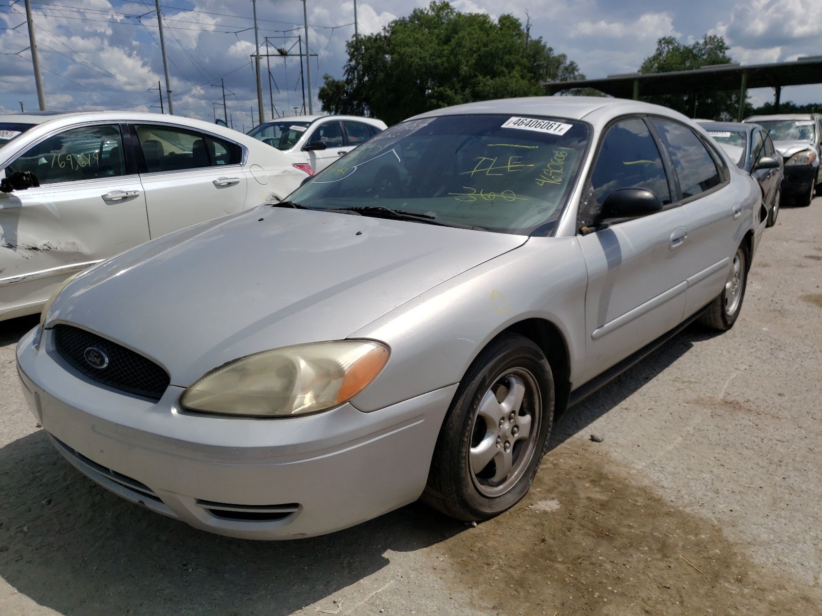 2 of 1FAFP53214A167487 Ford Taurus 2004
