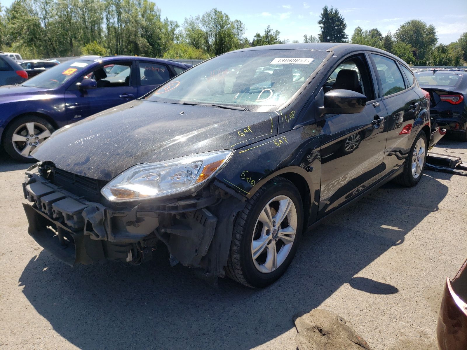 2 of 1FAHP3K28CL337409 Ford Focus 2012