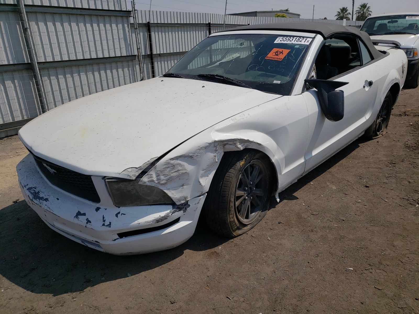 1ZVFT84N955187588 Ford Mustang 2005