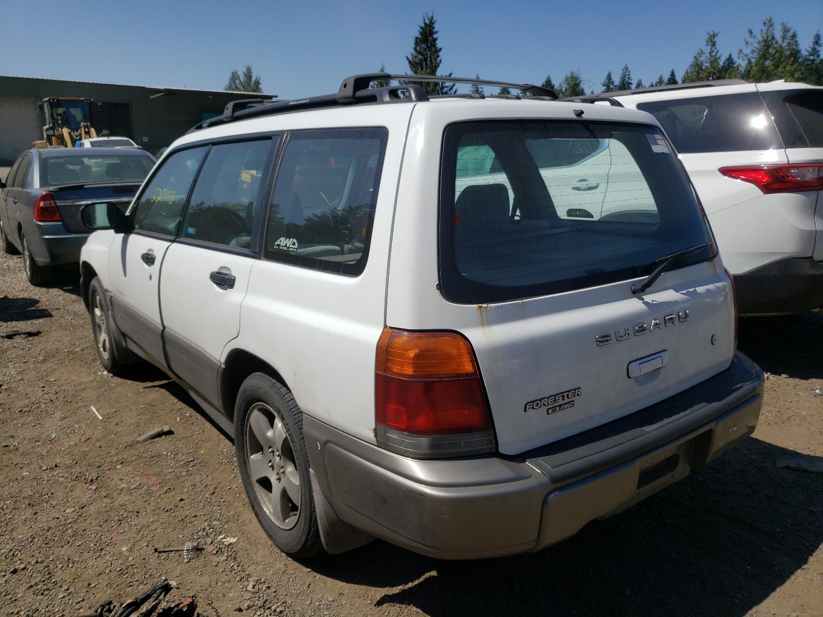 3 of JF1SF6556XH703294 Subaru Forester 1999
