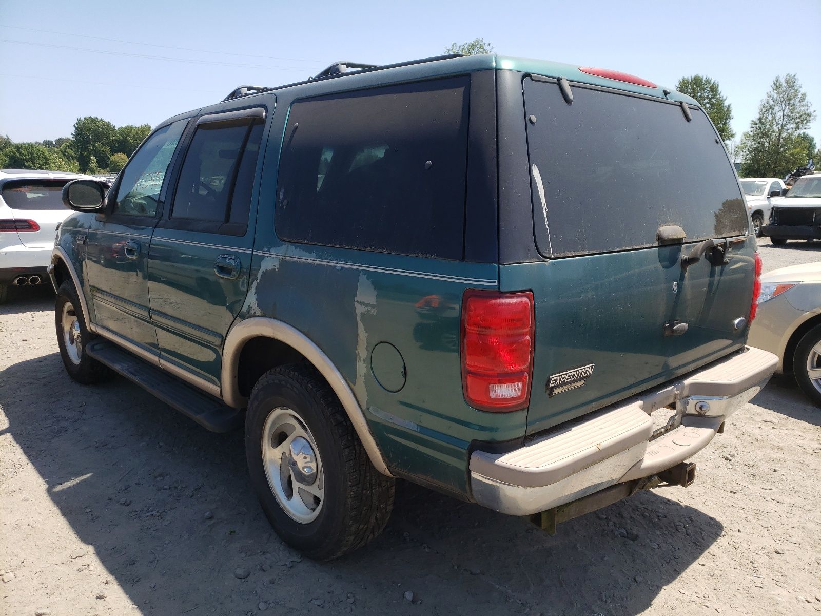 3 of 1FMFU18L3VLB65898 Ford Expedition 1997