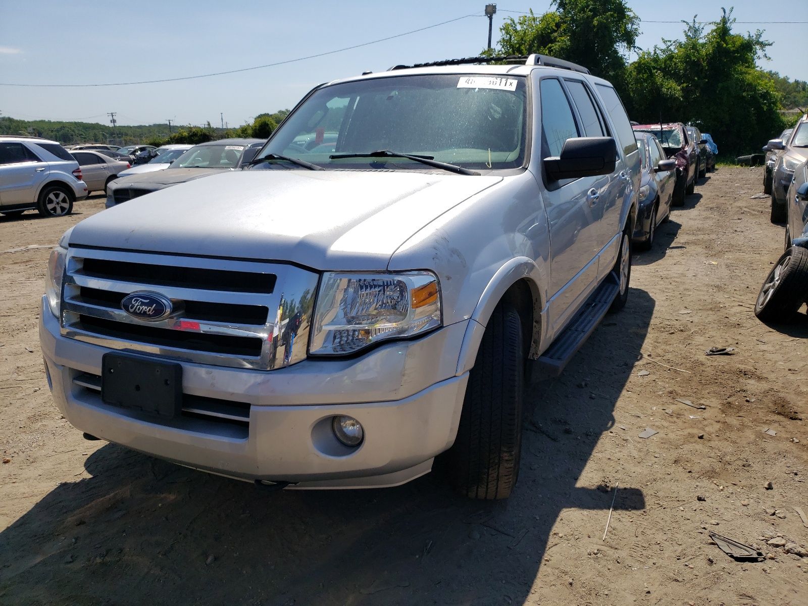 2 of 1FMJU1G59AEA63906 Ford Expedition 2010