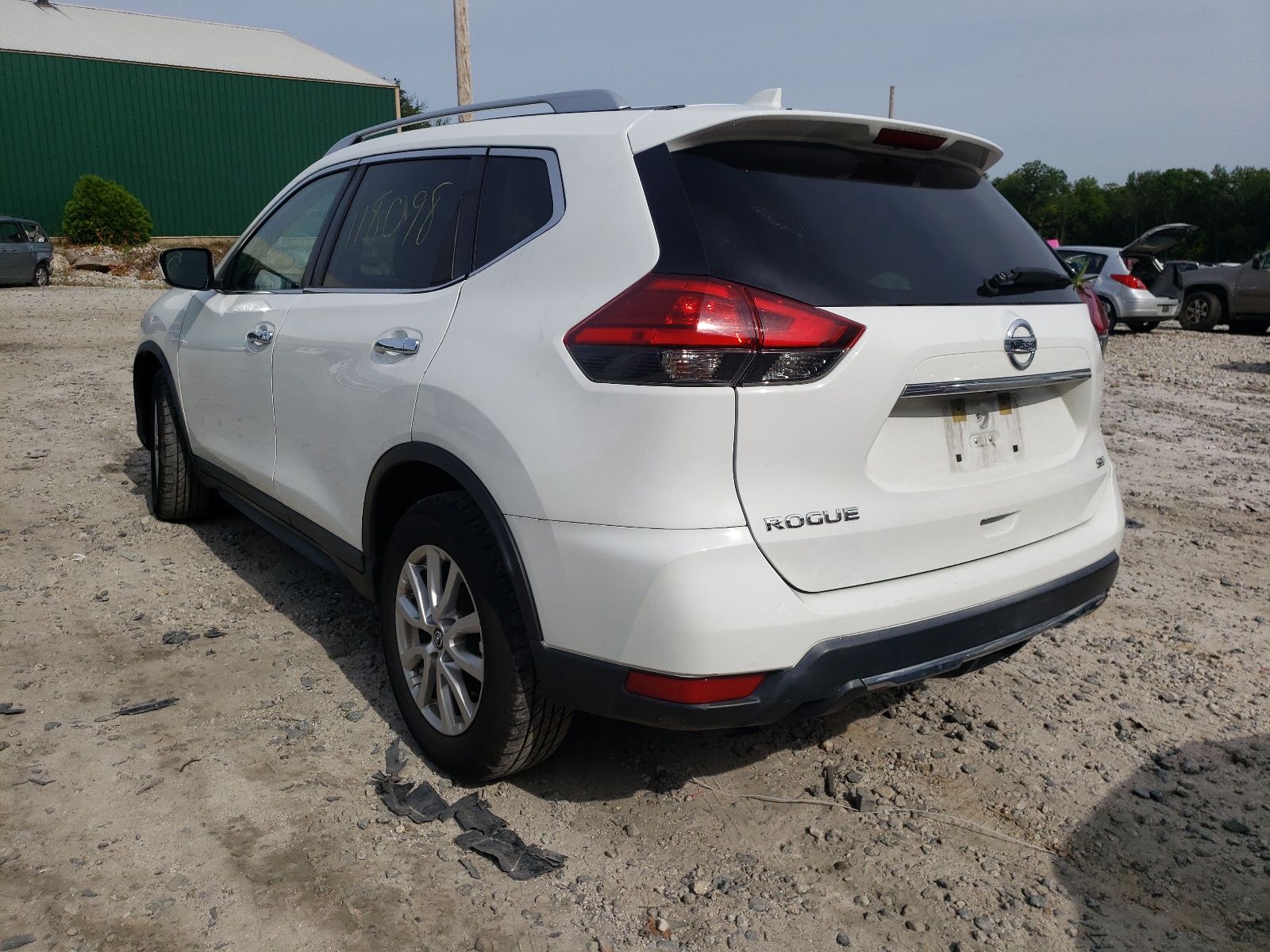 3 of KNMAT2MT2HP501986 Nissan Rogue 2017