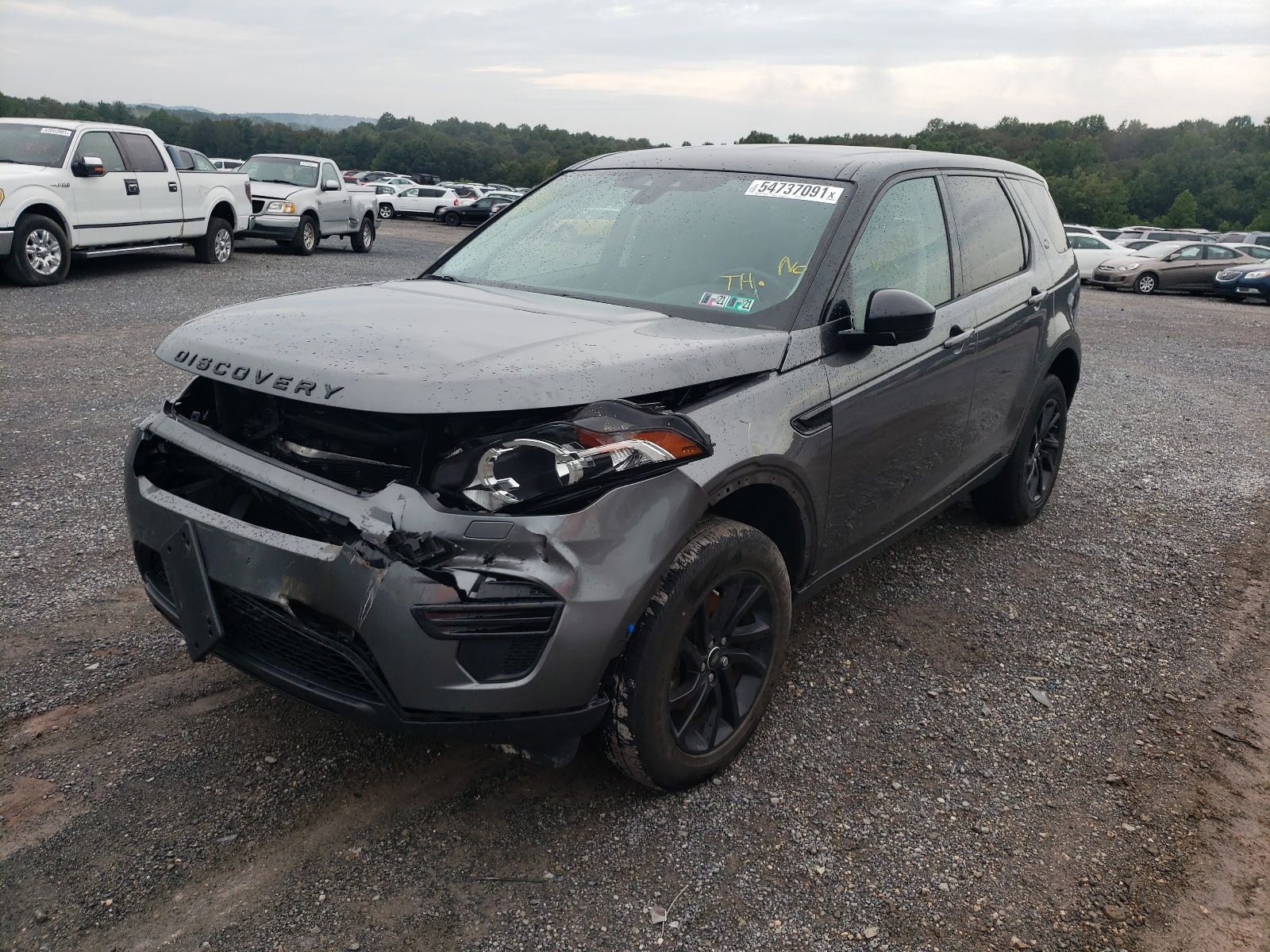 2 of SALCP2BG9GH628416 Land Rover Discovery 2016
