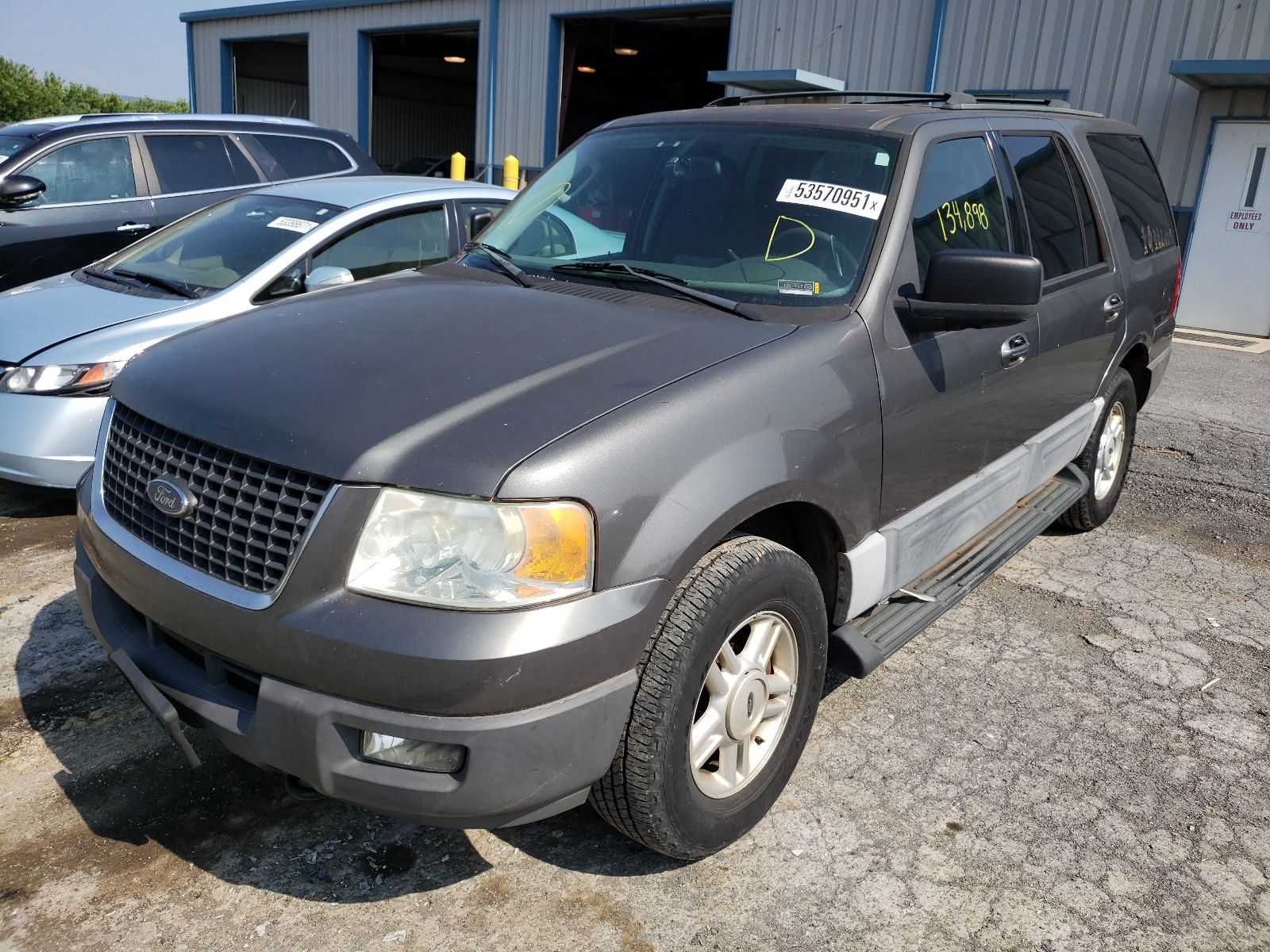 2 of 1FMFU16L24LB86100 Ford Expedition 2004